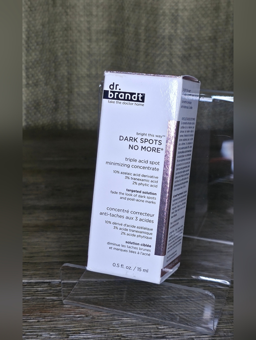 Dr. Brandt Bright White and Metallic Rose Gold Accent Dark Spots Serum Box